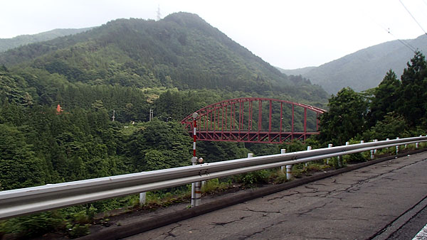三国峠へと向かう